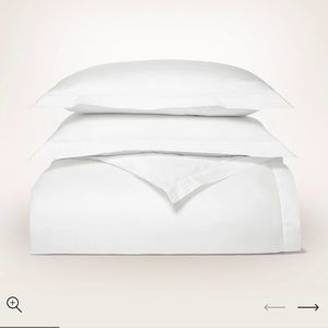 Boll and Branch Signature Hemmed Duvet Set, King size.